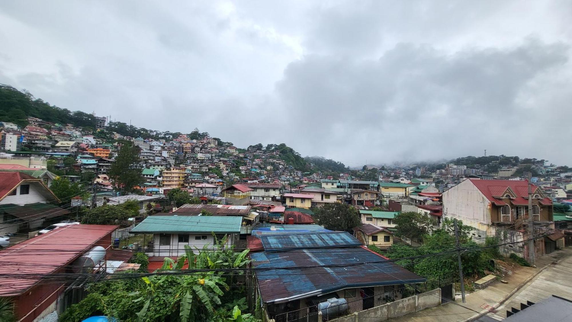 Apartmán Finteo Skylands Premium Baguio City Pokoj fotografie